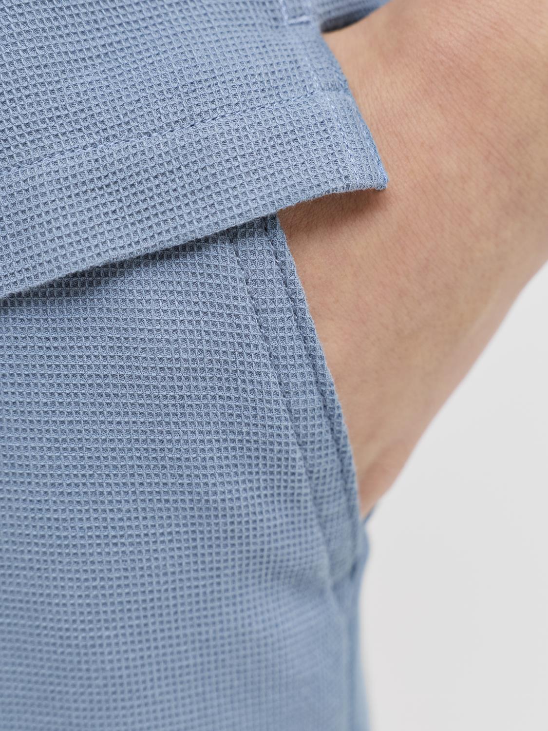 model_shot-detail